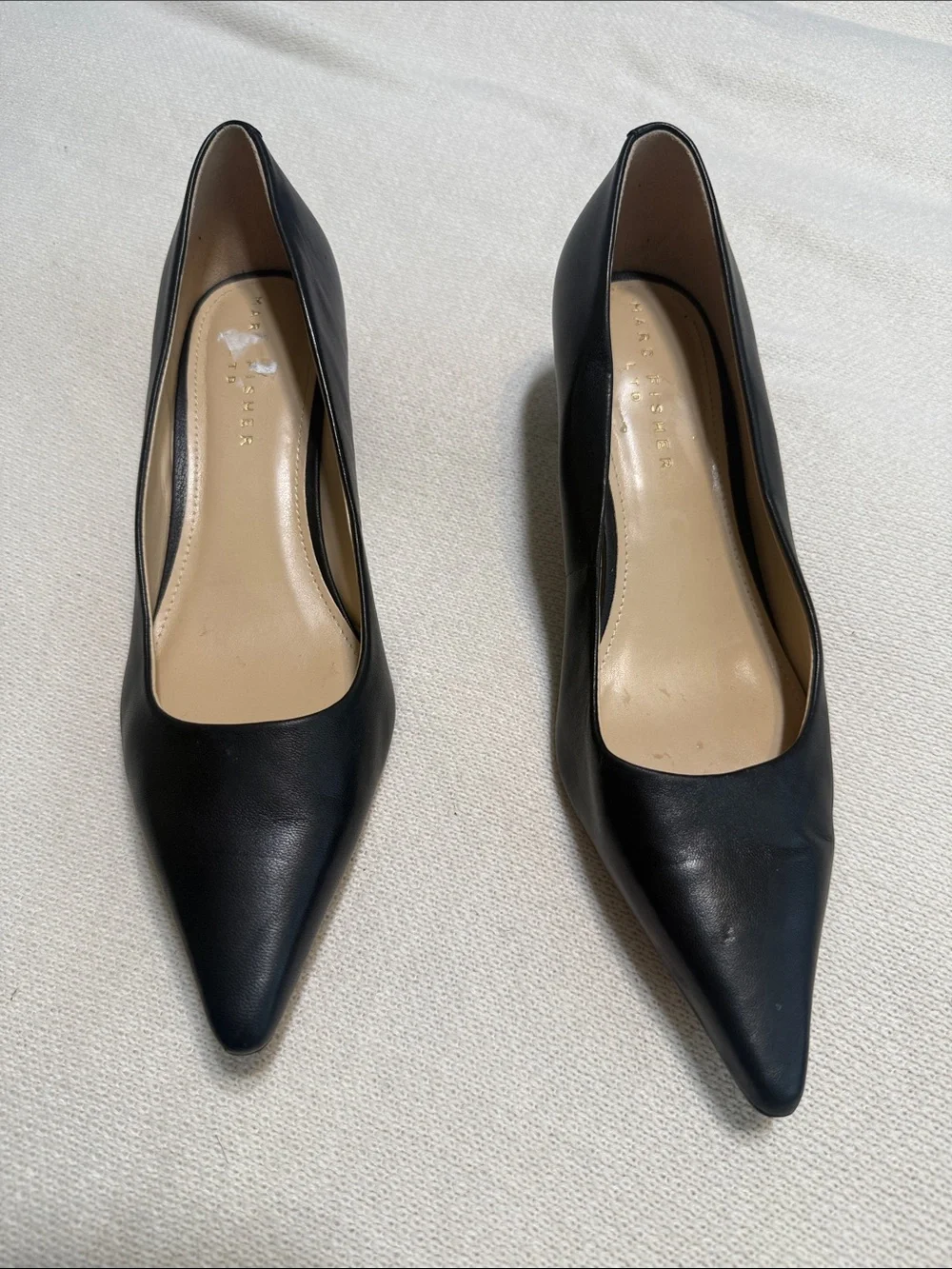 Marc fisher LTD Black Pointed Toe Leather Pumps formal size w10